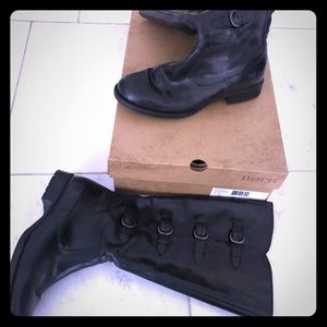 Born boots